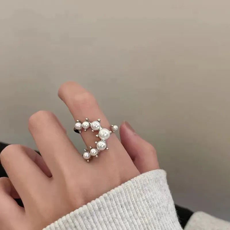 Pearl Elegance Light Luxury Pearl Ring for Women – Niche Design, Versatile Trendy Jewelry, High-End Banquet Gift for Her