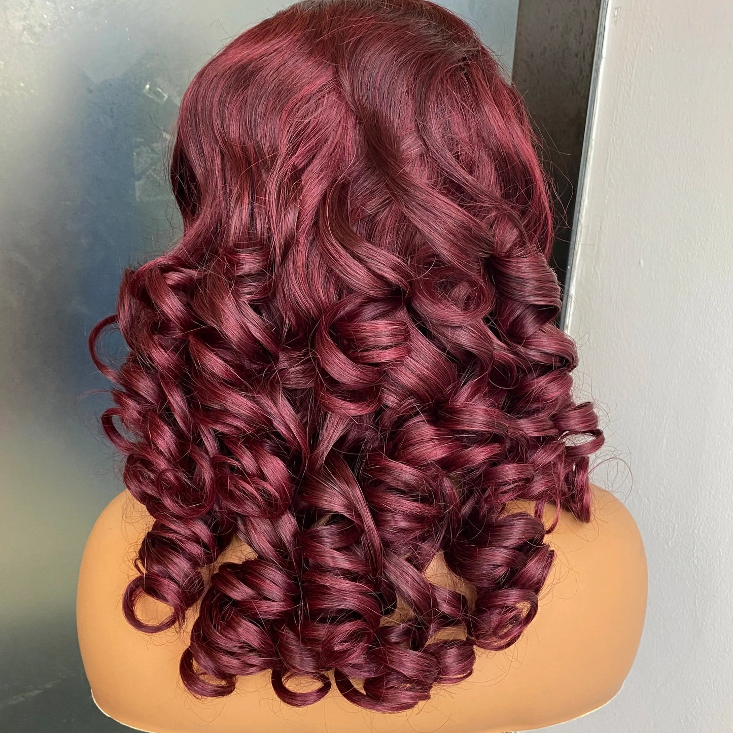 Double Drawn Curly Human Hair Wigs 13x4 Lace Frontal Bouncy Curly Loose Wave Lace Frontal Wigs Human Hair Wigs for Women