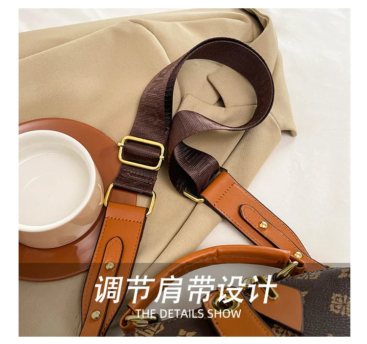 2025 New Boston Bag for Women Fashion Printed Pillow Bag Wide Strap Shoulder Crossbody Bag Casual Work