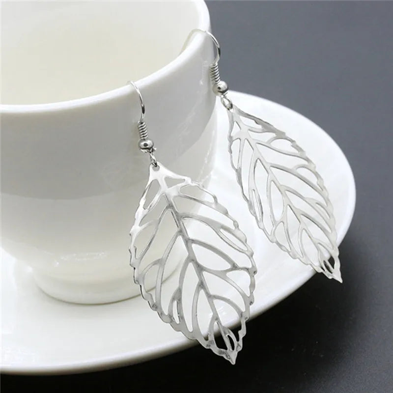 Luxury Crystal Flower Drop Dangle Earrings for Women Fashion Statement Wedding Ear Jewelry Accessory Pearl Party Wholesale