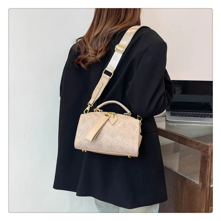 2025 New Boston Bag for Women Fashion Printed Pillow Bag Wide Strap Shoulder Crossbody Bag Casual Work