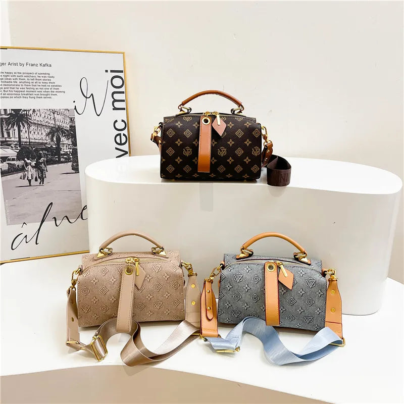 2025 New Boston Bag for Women Fashion Printed Pillow Bag Wide Strap Shoulder Crossbody Bag Casual Work