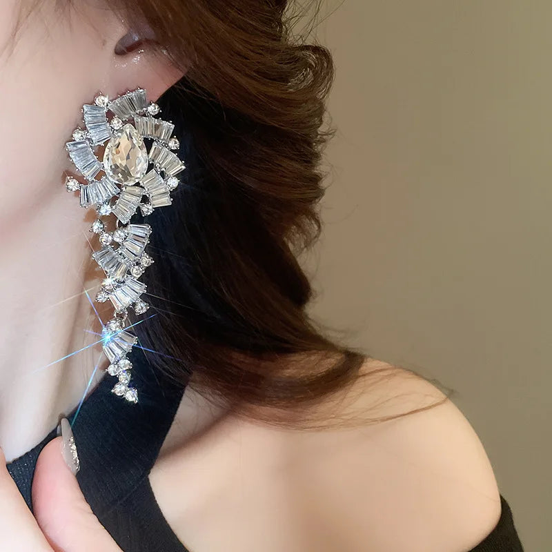 Luxury Design Sparkly Full Crystal Dangle Drop Earrings for Women Exaggerated Long Earrings Female Wedding Ear Accessories