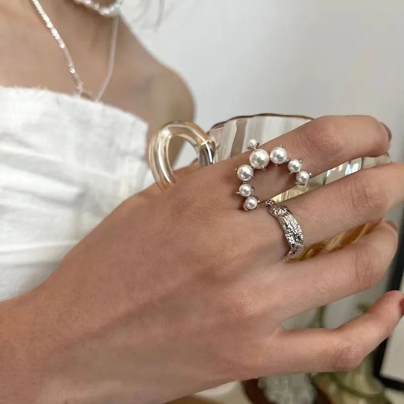 Pearl Elegance Light Luxury Pearl Ring for Women – Niche Design, Versatile Trendy Jewelry, High-End Banquet Gift for Her