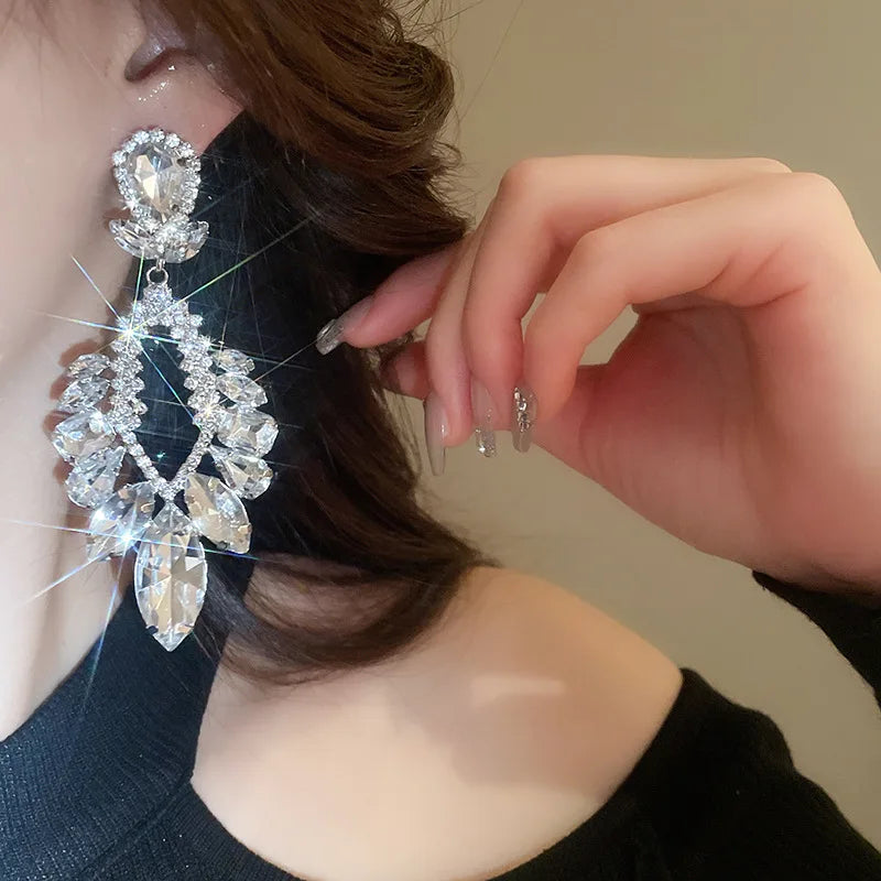 Luxury Design Sparkly Full Crystal Dangle Drop Earrings for Women Exaggerated Long Earrings Female Wedding Ear Accessories