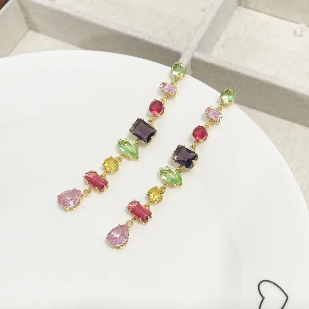 Luxury Rainbow Crystal Dangle Drop Earrings for Women Wedding Party Jewelry Accessories Gorgeous Cubic Zirconia Bridal Brincos