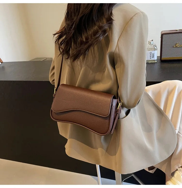 Bag Women 2025 Fashion Texture Lychee Pattern Small Square Bag Simple Commuter Versatile Single Shoulder Crossbody Bag