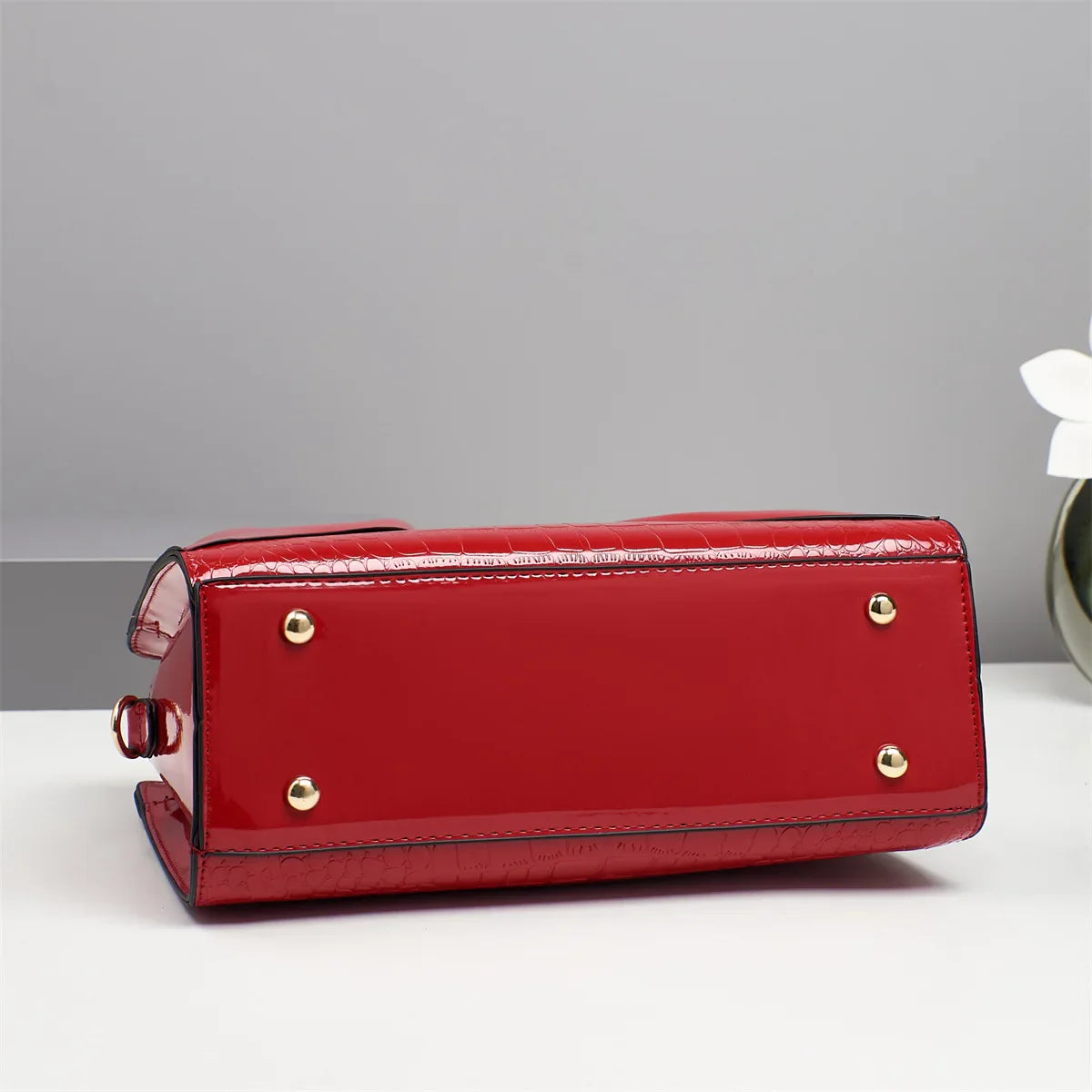 New 2025 Women's Sweet Bow Handbag - Stylish Minimalist, Versatile Commuting & Casual, Shoulder/Crossbody