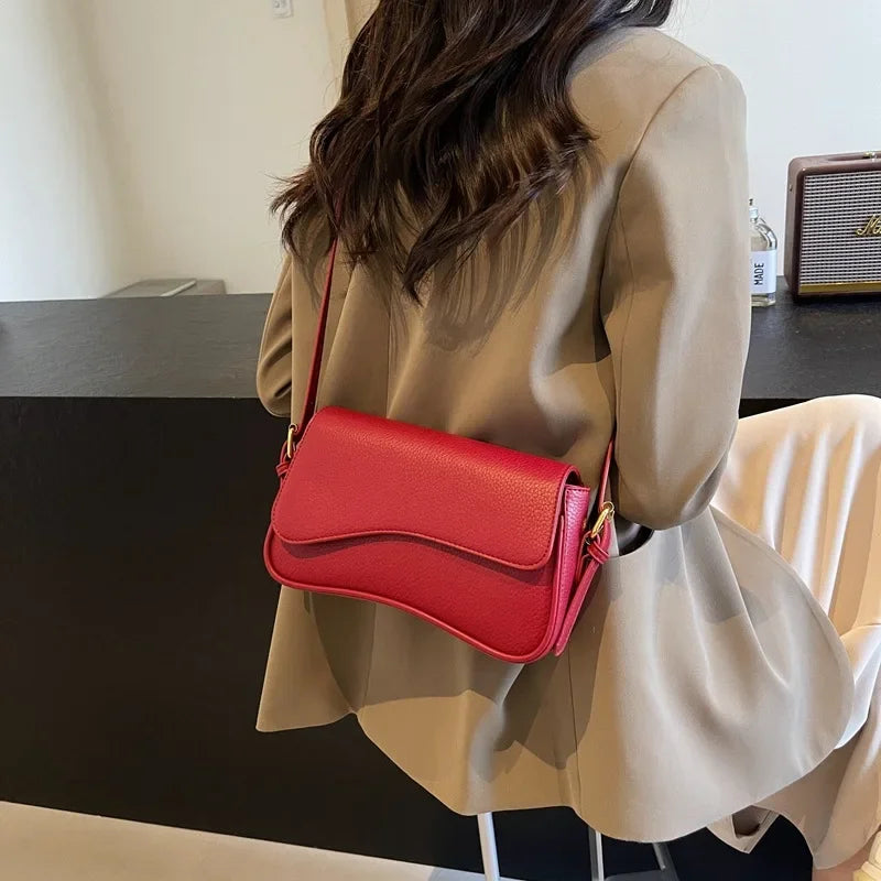 Bag Women 2025 Fashion Texture Lychee Pattern Small Square Bag Simple Commuter Versatile Single Shoulder Crossbody Bag