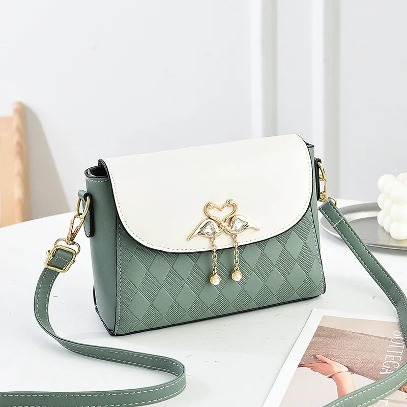 Bag Women 2025 Spring and Summer New One Shoulder Crossbody Small Square Bag Fresh and Sweet Versatile