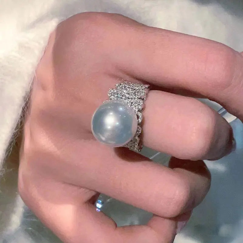Elegant and Round Natural Large Pearl Ring with Personalized Design for Women, Adjustable Opening for Jewelry, Lover's Gift