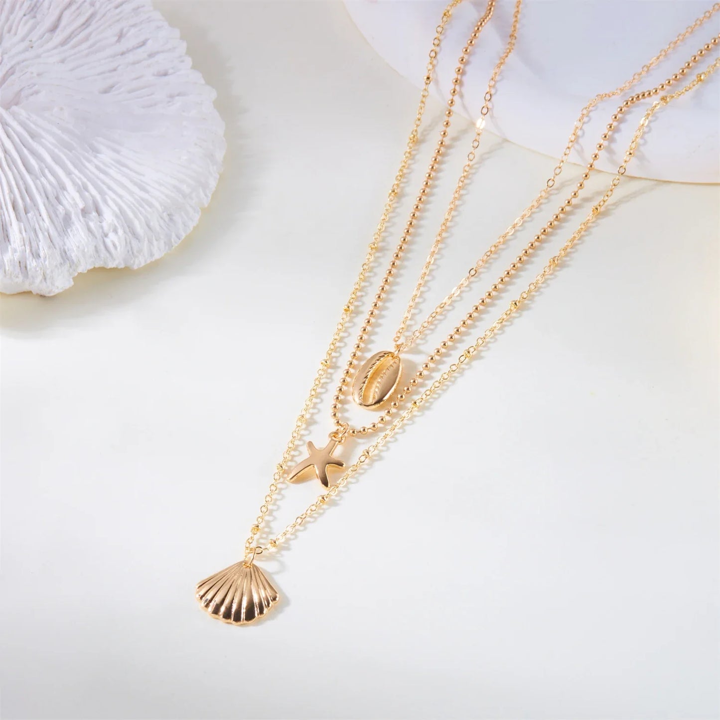 Simple Layered Pendant Necklace for Women Vintage Metal Starfish Sea Shell Multi layer Necklaces Vacation Ocean Style Jewelry