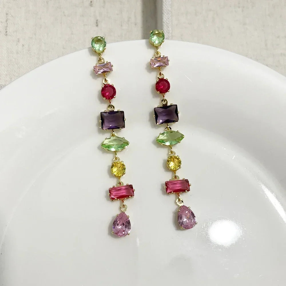 Luxury Rainbow Crystal Dangle Drop Earrings for Women Wedding Party Jewelry Accessories Gorgeous Cubic Zirconia Bridal Brincos